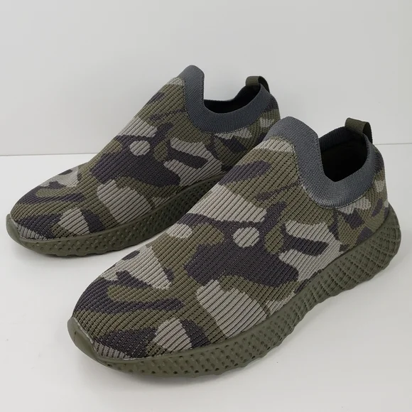Blondo Sarah Thick Waterproof Camo Material Pull On Stretch Ankle Sneakers sz 9M - Picture 3 of 9